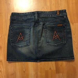 7 For All Mankind A Pocket Skirt Size 28